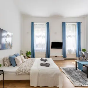  Holiday home Exclusive With Sauna Next To The New York Cafe